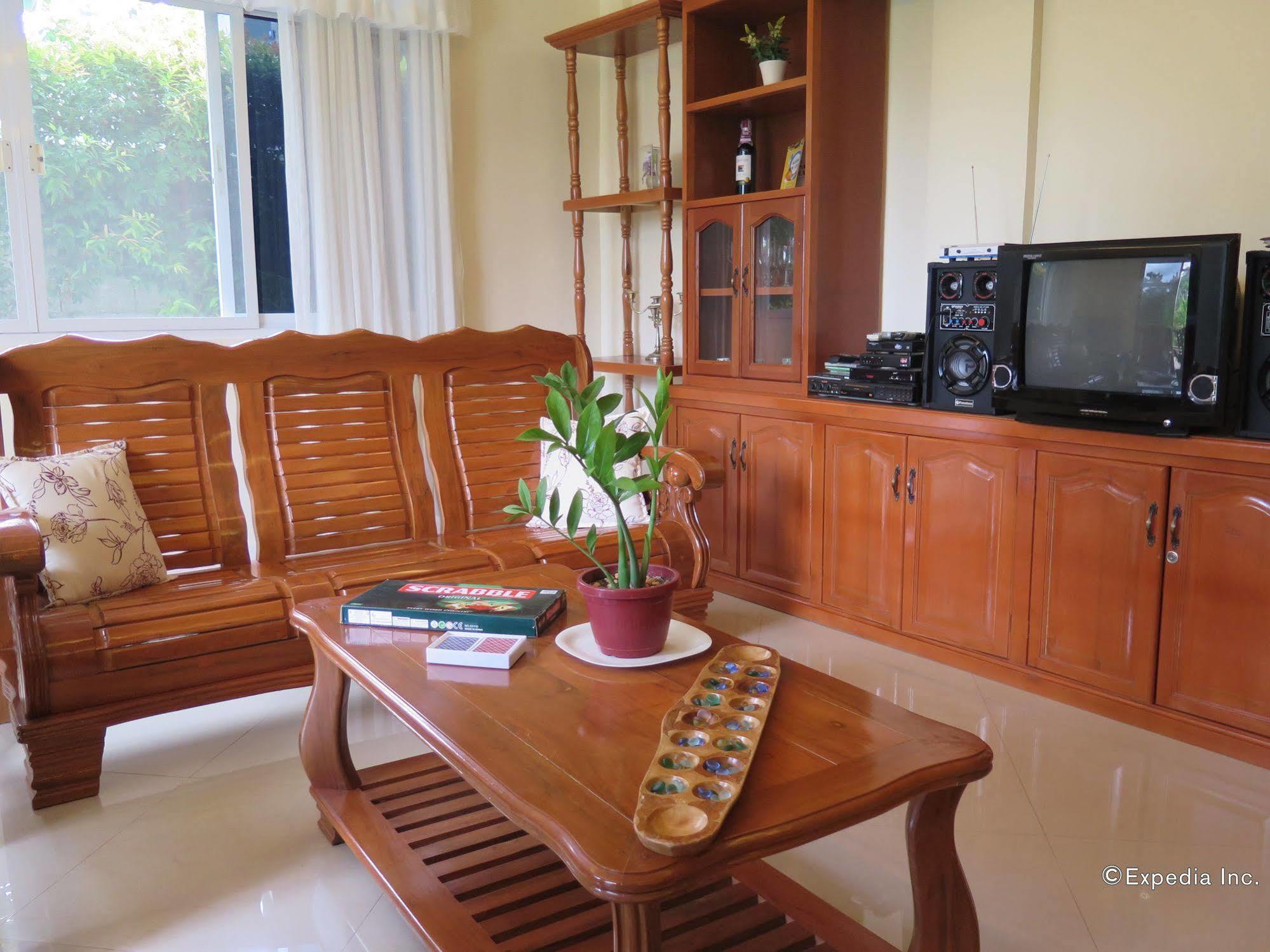 Oasi Fiore Bed & Breakfast Panglao Exterior foto